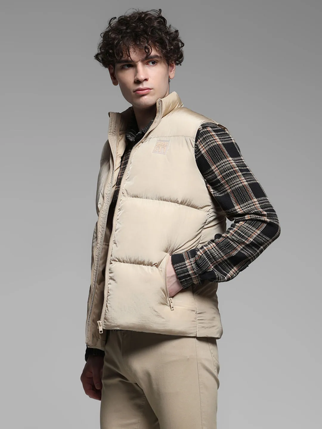 Beige Sleeveless Puffer Jacket