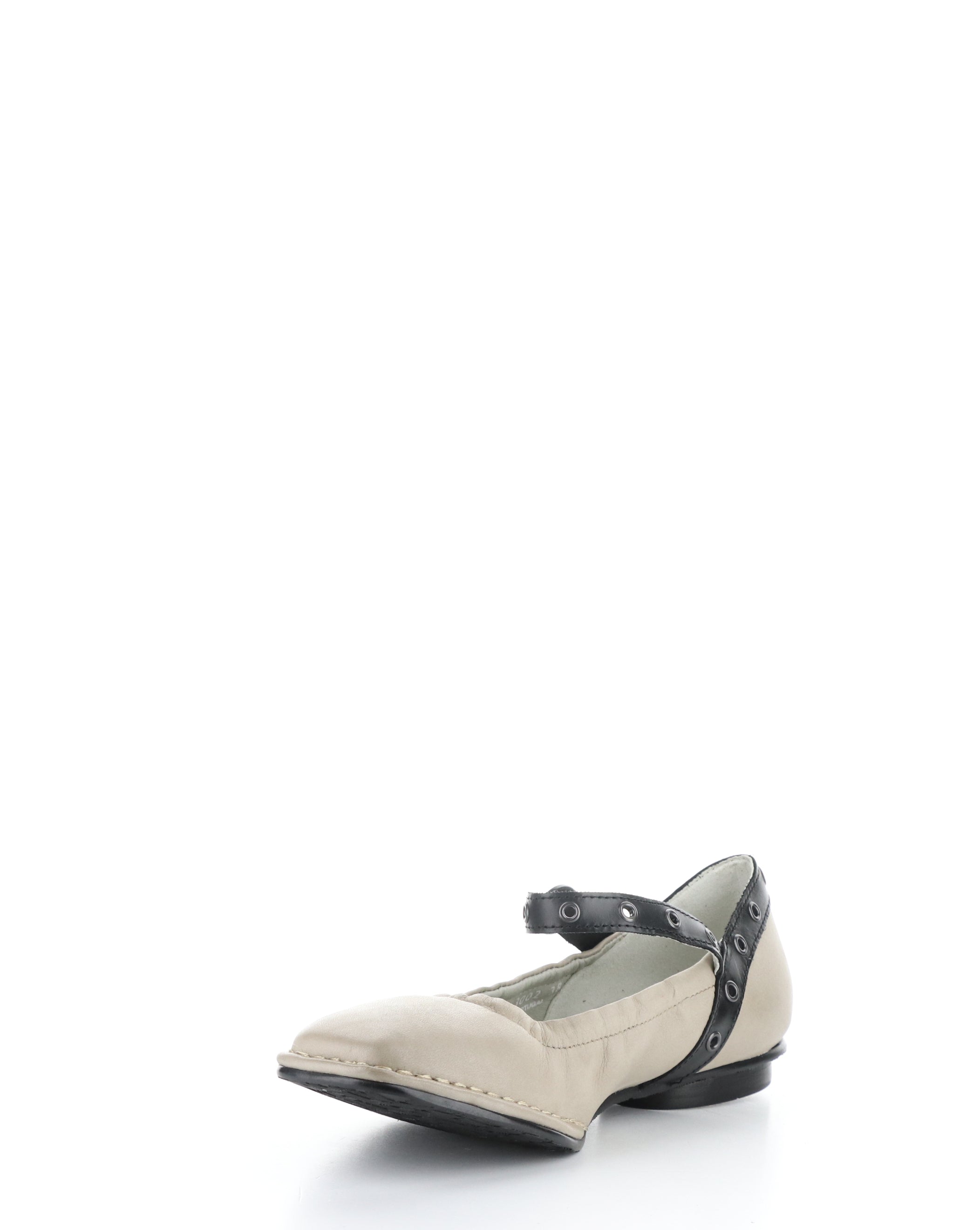 BEWI263FLY 002 TAUPE/BLACK Square Toe Shoes