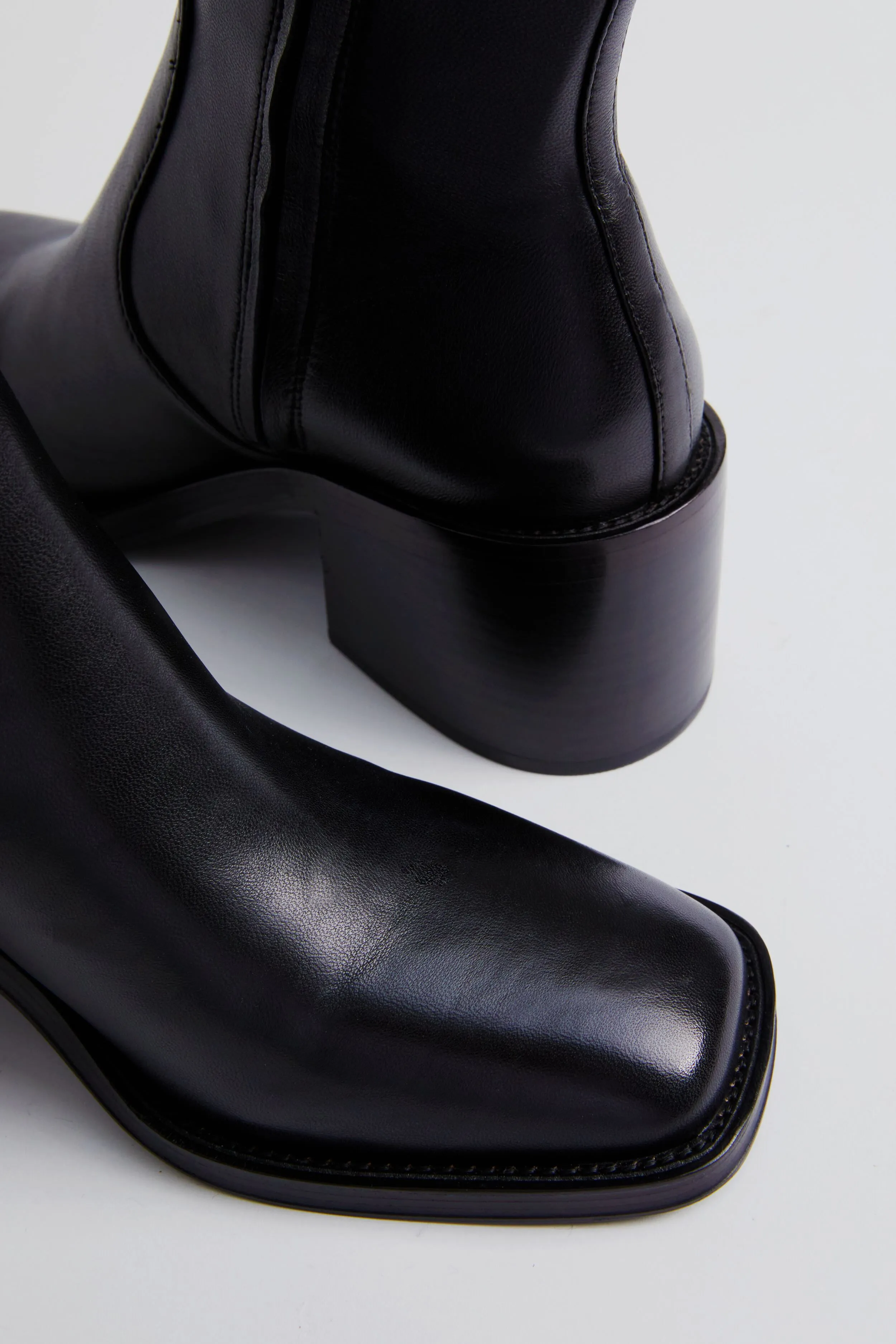 Black Stretch Nappa Nolan Boots