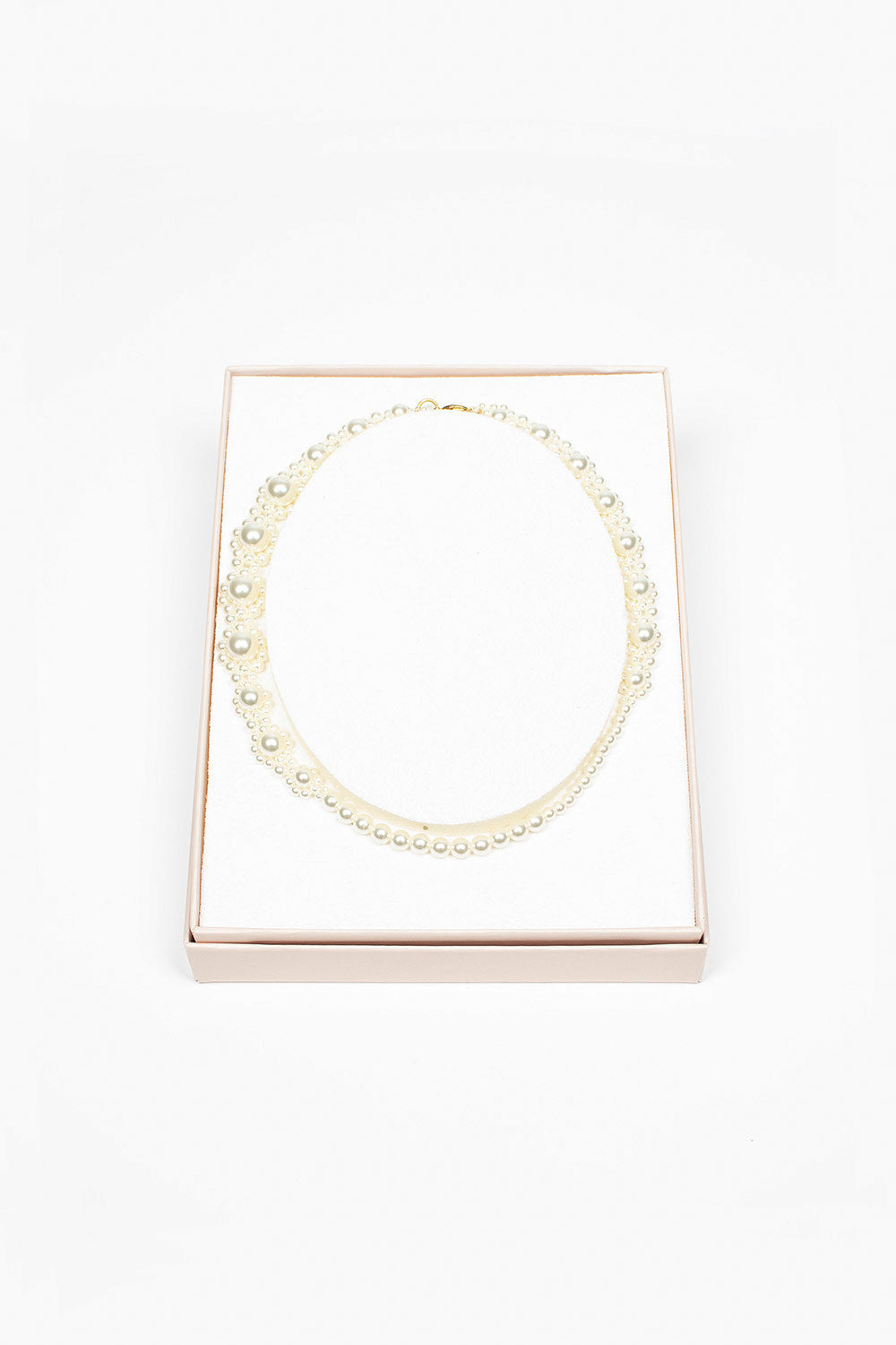 Daisy Pearl Necklace