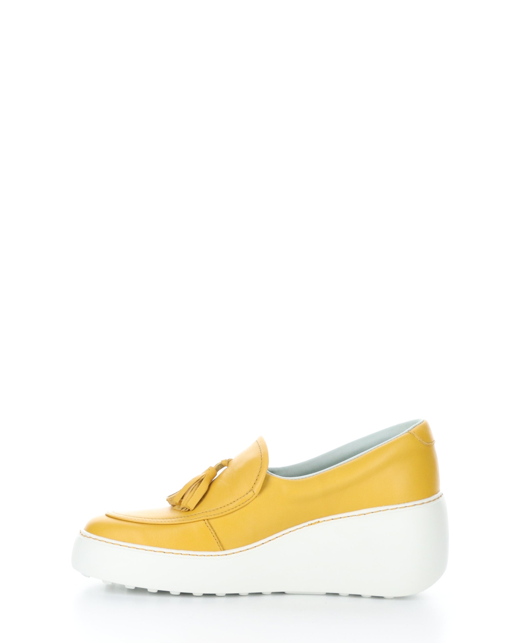 DALA579FLY 001 MUSTARD Round Toe Shoes