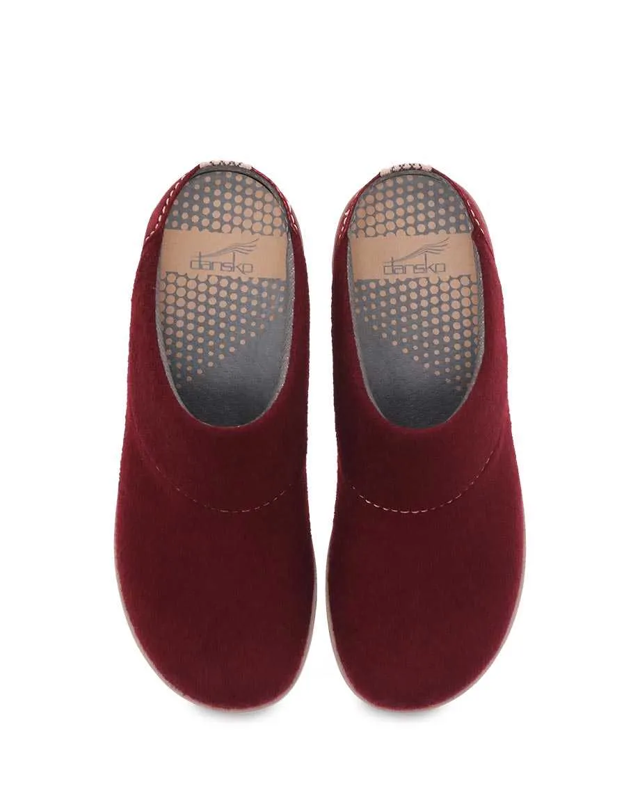 Dansko Womens Lucie Wool Clog- Cranberry Wool