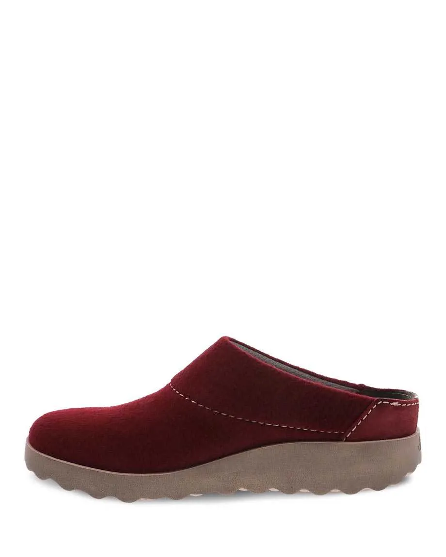 Dansko Womens Lucie Wool Clog- Cranberry Wool