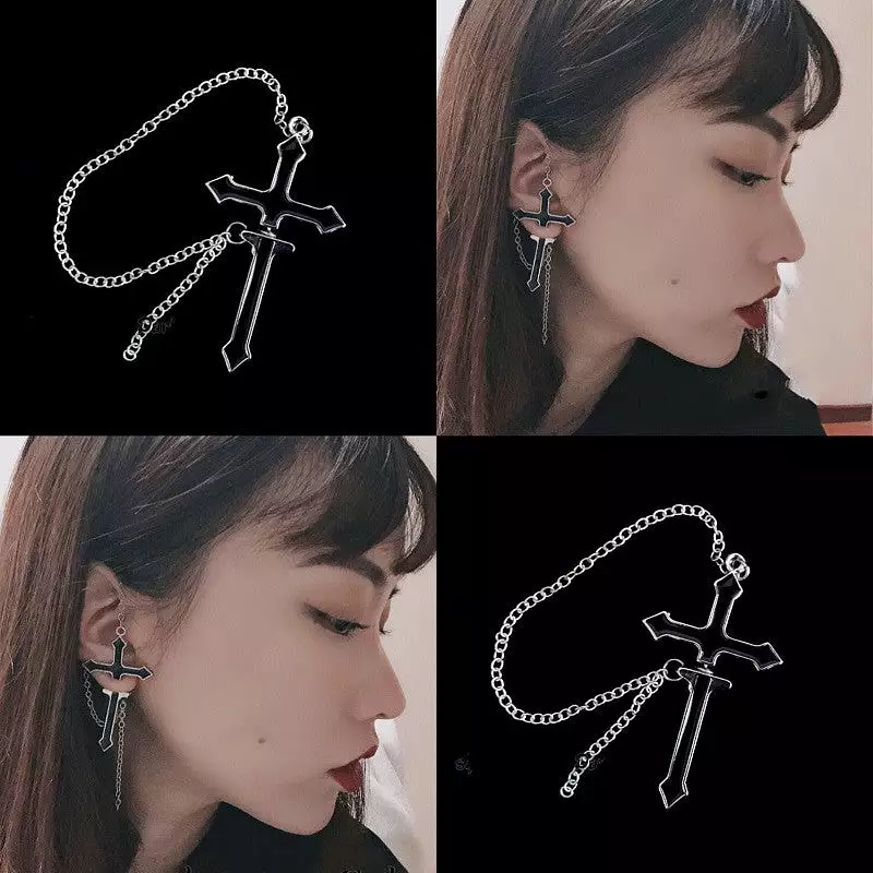 DARK CROSS CHAIN STUD EARRING BY14002