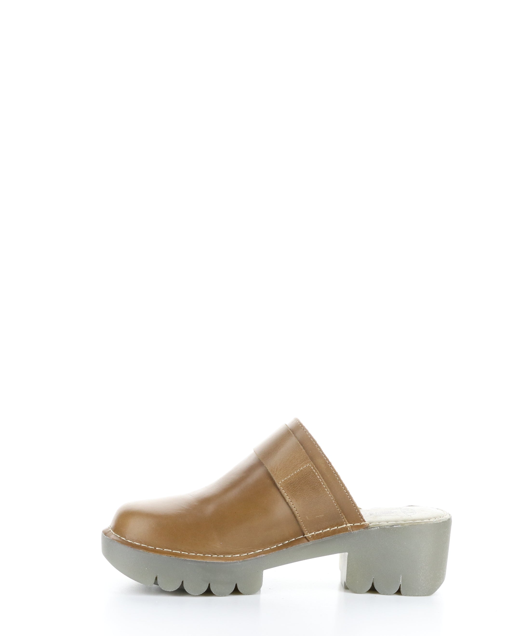 ENDA510FLY 001 CAMEL Slip-on Shoes