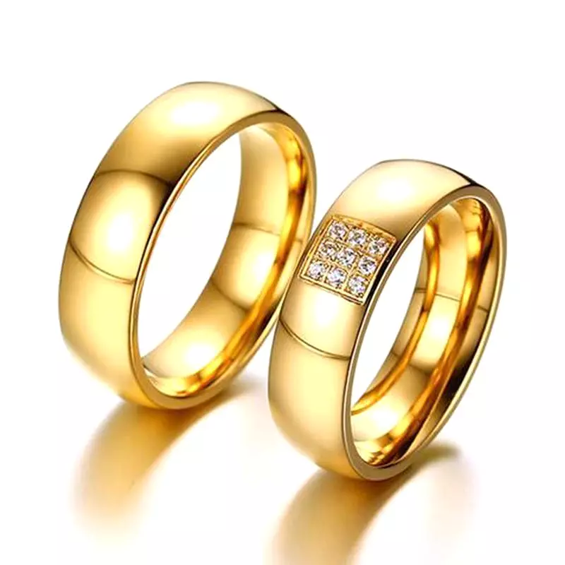 Gold Wedding/Engagement Rings