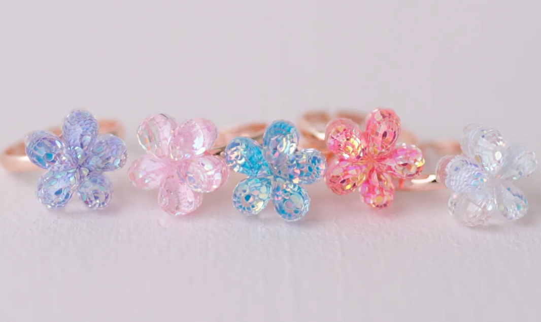 Great Pretenders - Boutique Shimmer Flower Rings