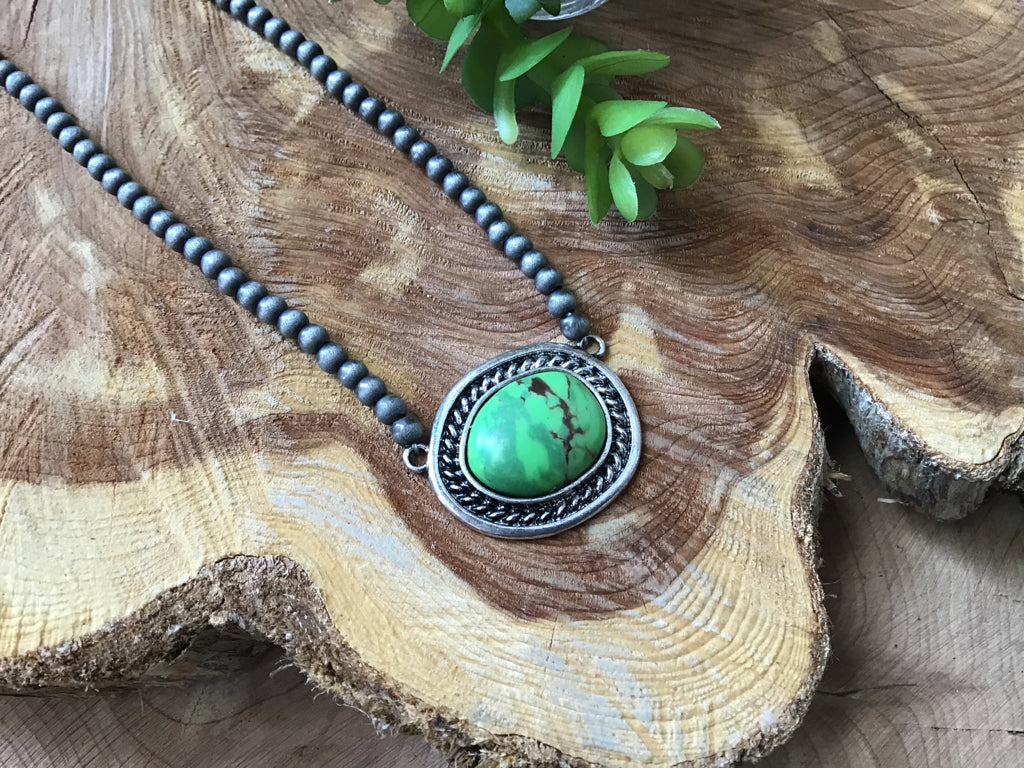 Green Stone Pendant Necklace