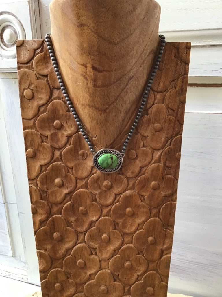 Green Stone Pendant Necklace