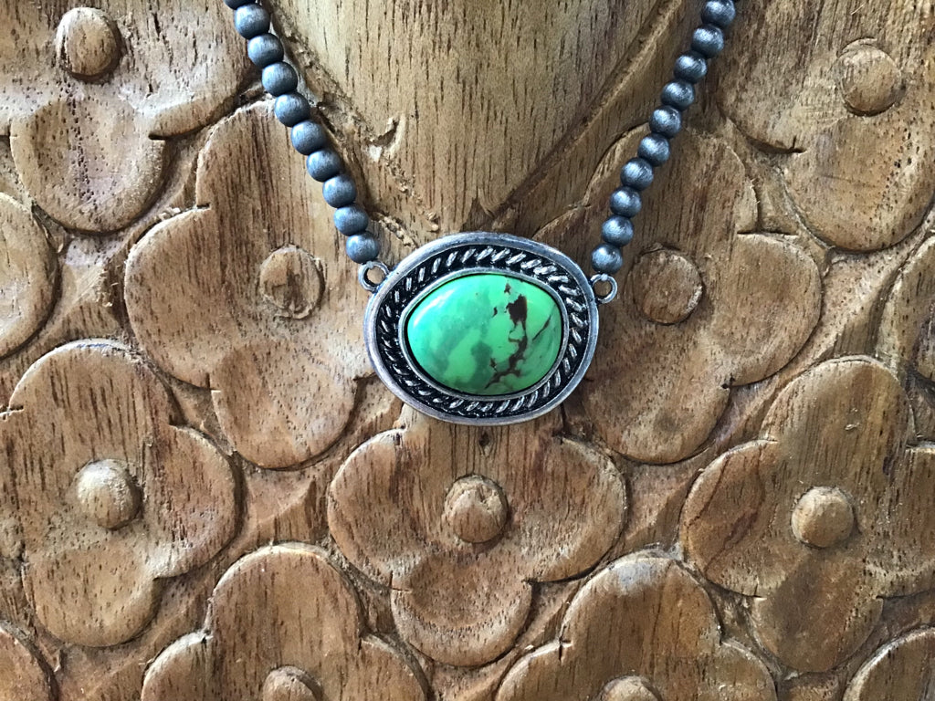 Green Stone Pendant Necklace