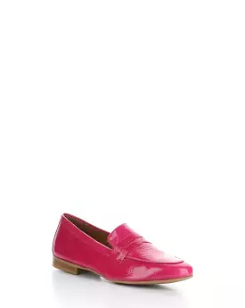 JENA FUCHSIA Round Toe Shoes