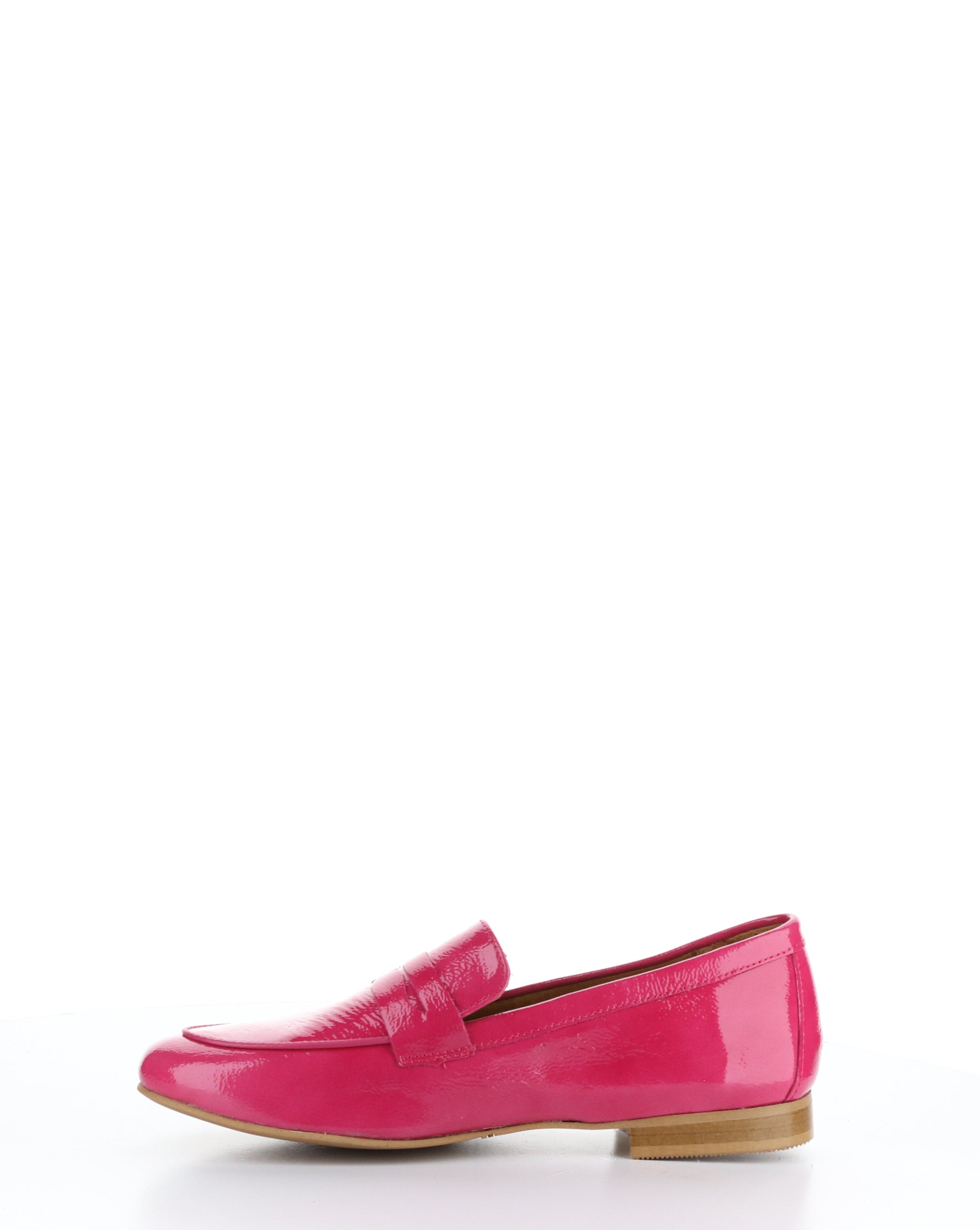 JENA FUCHSIA Round Toe Shoes