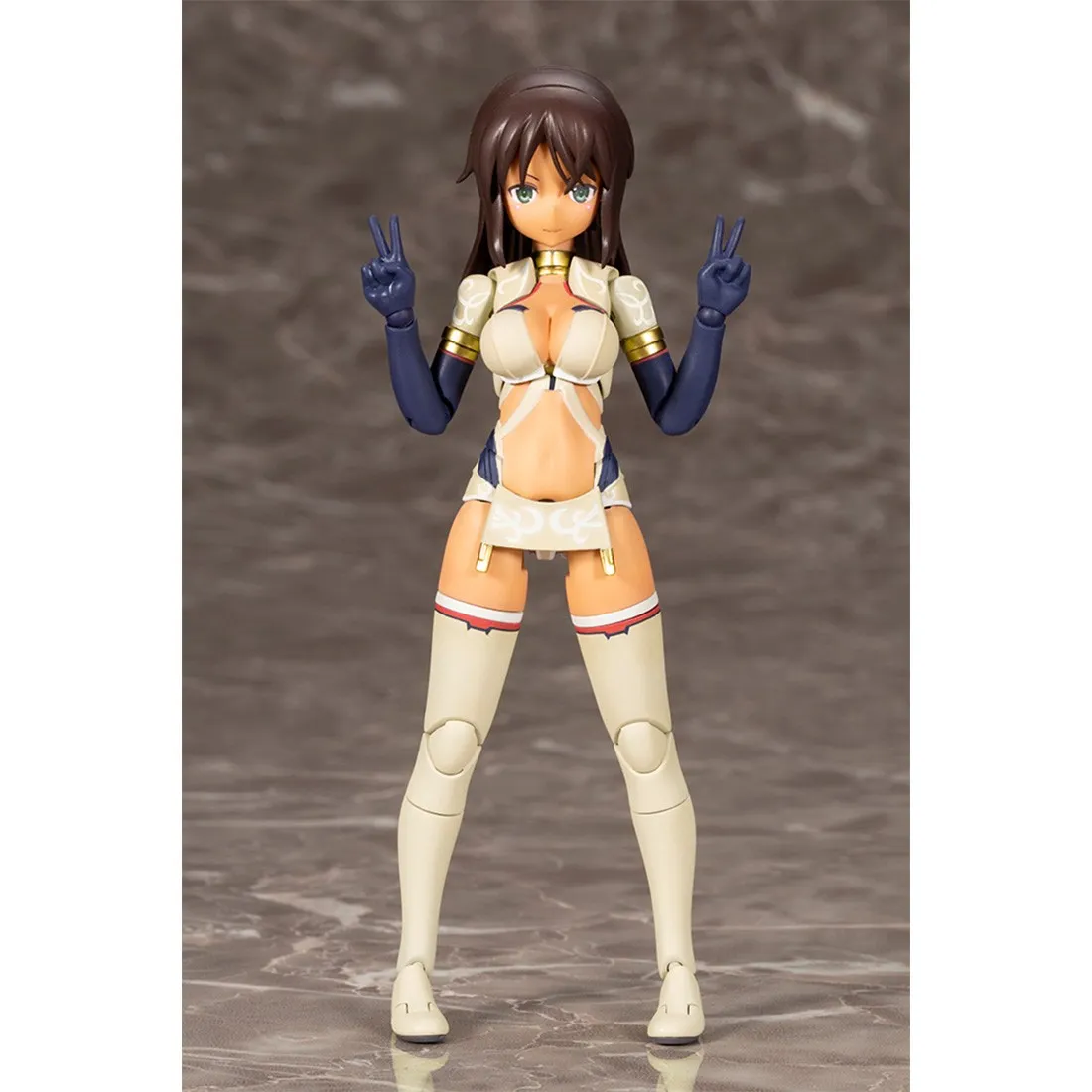 Kotobukiya Megami Device Alice Gear Aegis Sitara Kaneshiya Ver. Karwa Chauth Plastic Model Kit (beige)