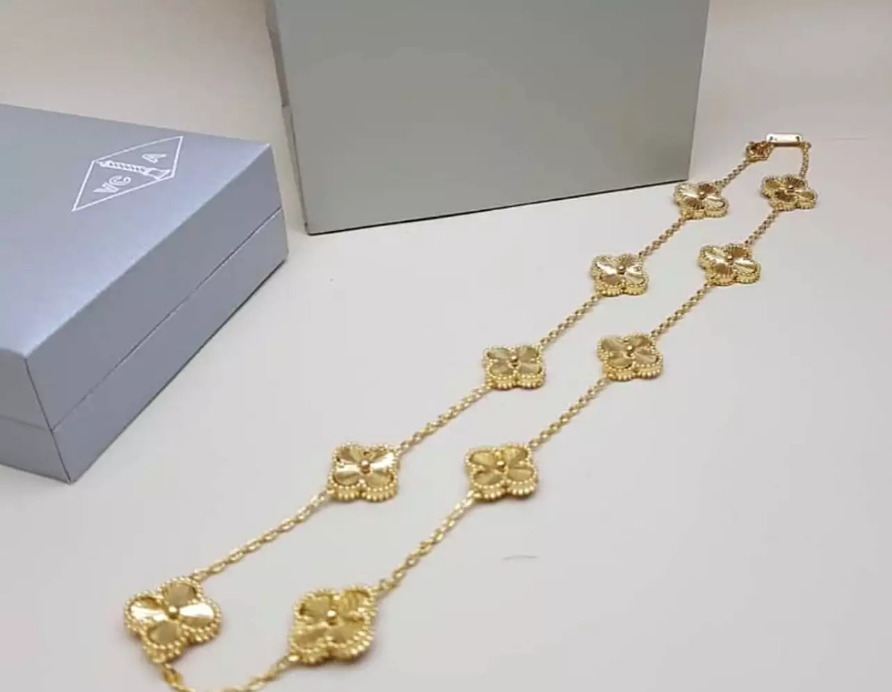 Long Chain Necklace Four Leaf Flower Style Necklaces For Women Fashion Neck Jewelry -X6017571