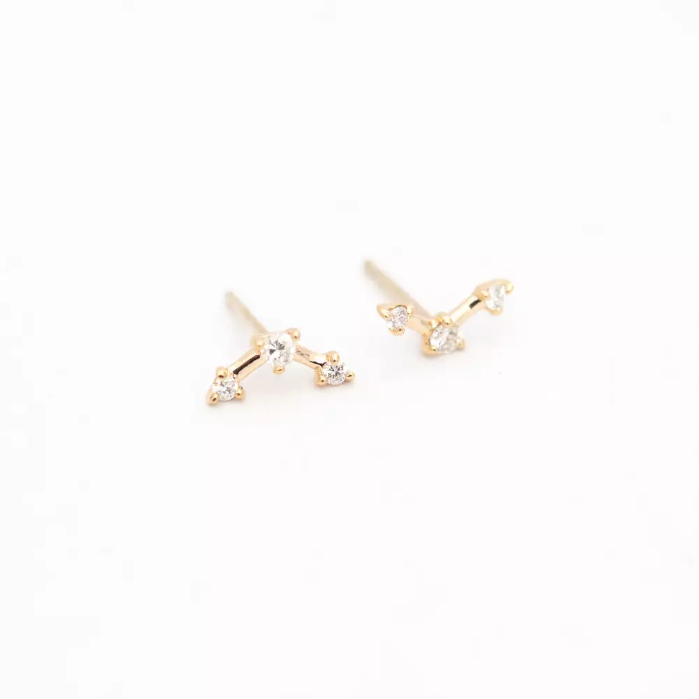 Mini Three-Step Point White Diamond Earrings