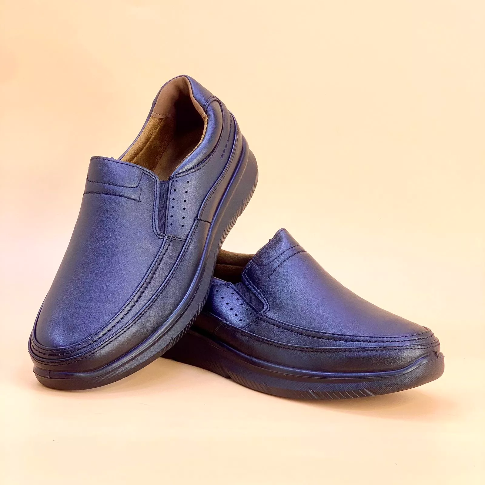 NEW ,  MEN SHOES  M13, MADE IN CHINA