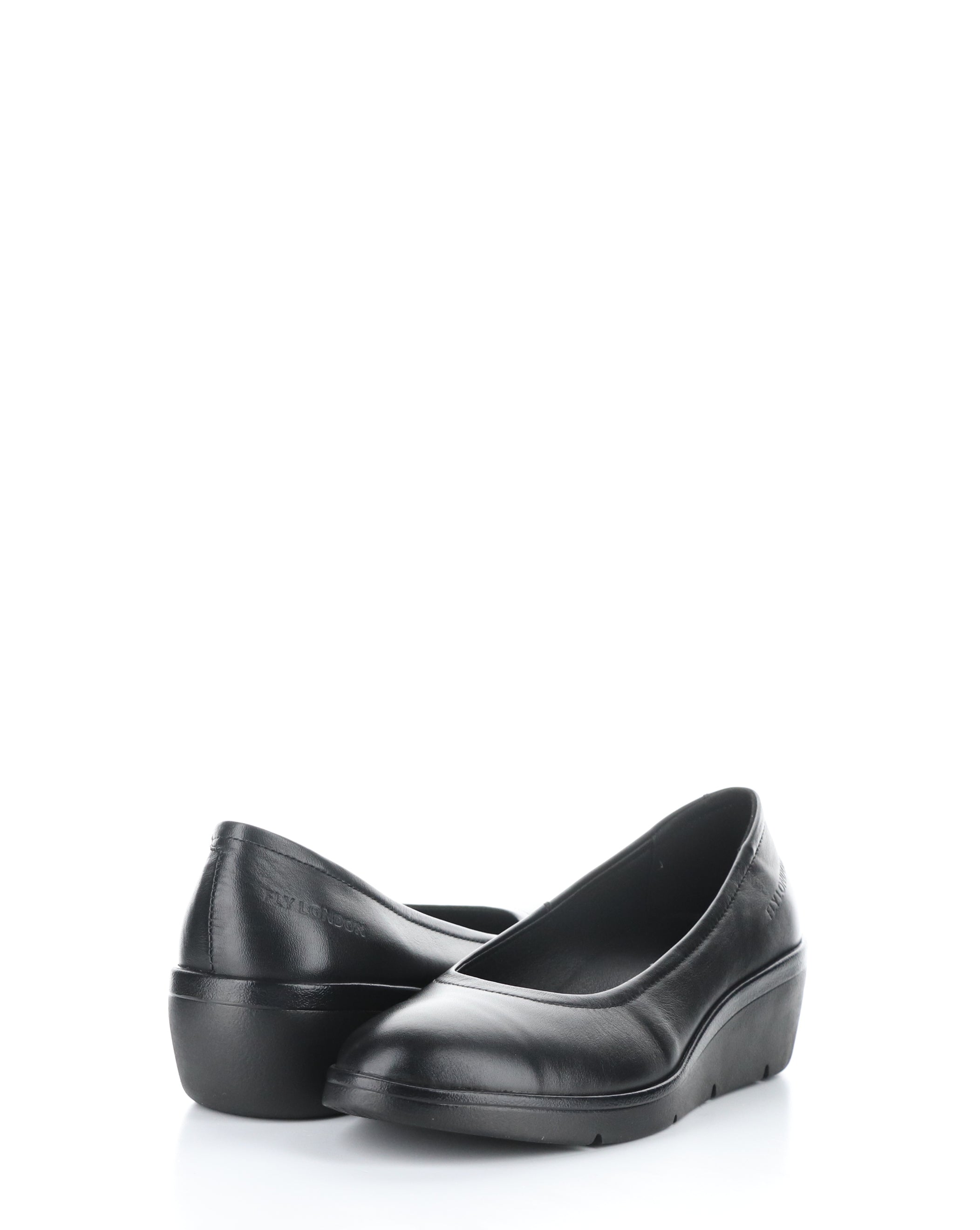 NUMA570FLY 000 BLACK Slip-on Shoes