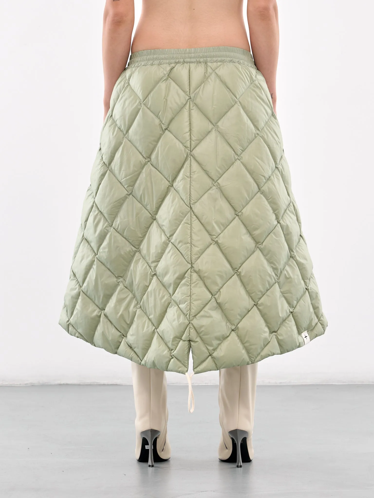 Quilted Puffer Skirt (J40AF0163-J700074-LIGHT-GREEN)