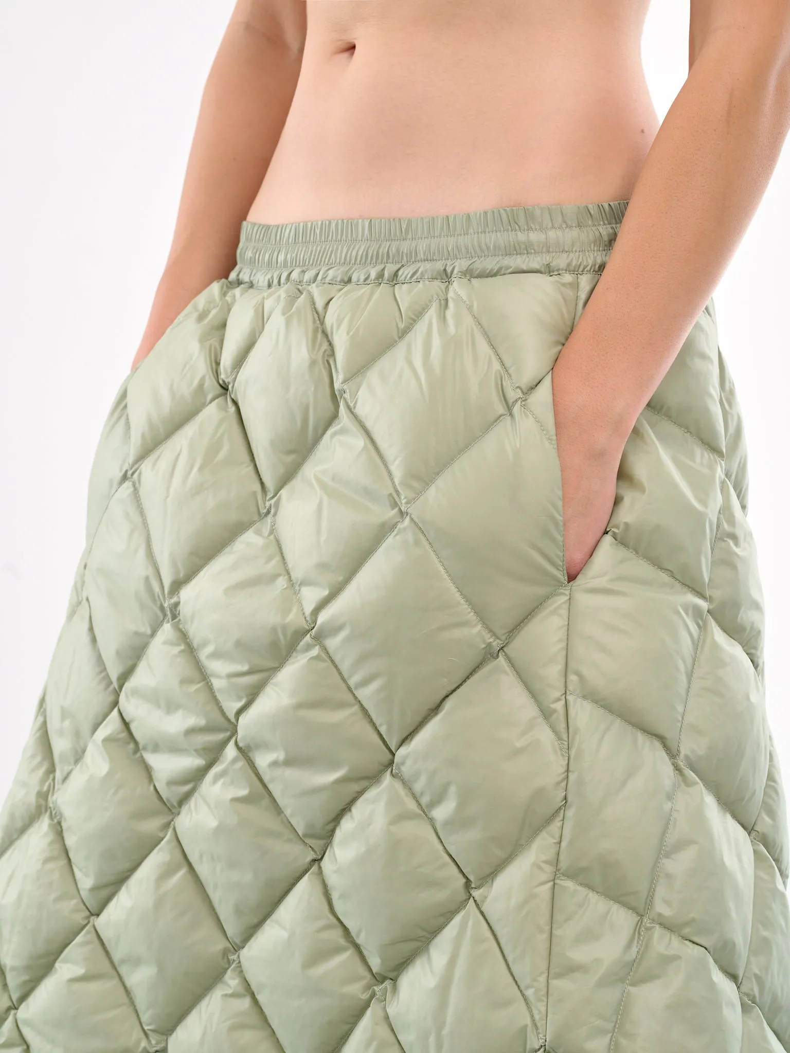 Quilted Puffer Skirt (J40AF0163-J700074-LIGHT-GREEN)