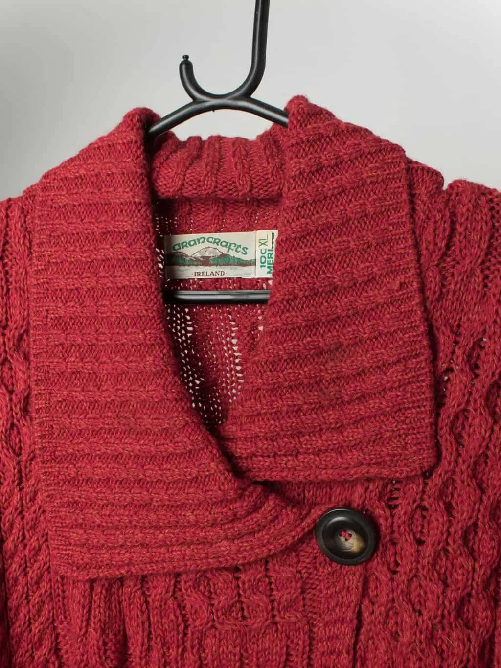 Vintage Aran Crafts merino wool cardigan in red – Large / XL