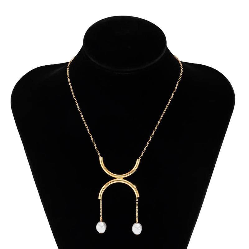 Women's Simple Faux Pearl Semicircle Pendant Necklaces